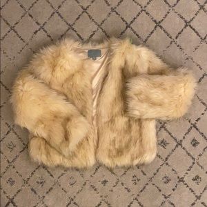 Beautiful (like New!) faux fur cropped jacket